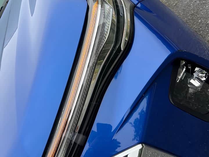 Фото 16 - Maxus T90