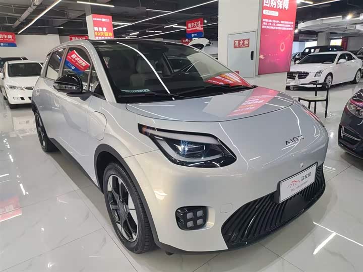 Фото 4 - GAC Aion UT