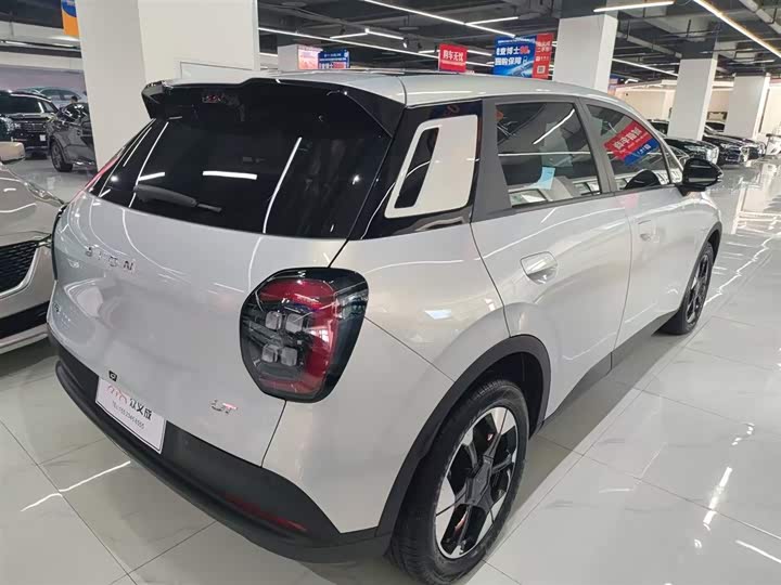 Фото 8 - GAC Aion UT