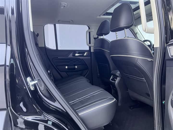 Фото 21 - Tank 300