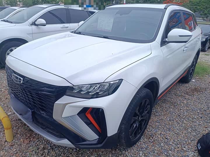 Фото 1 - Geely Atlas