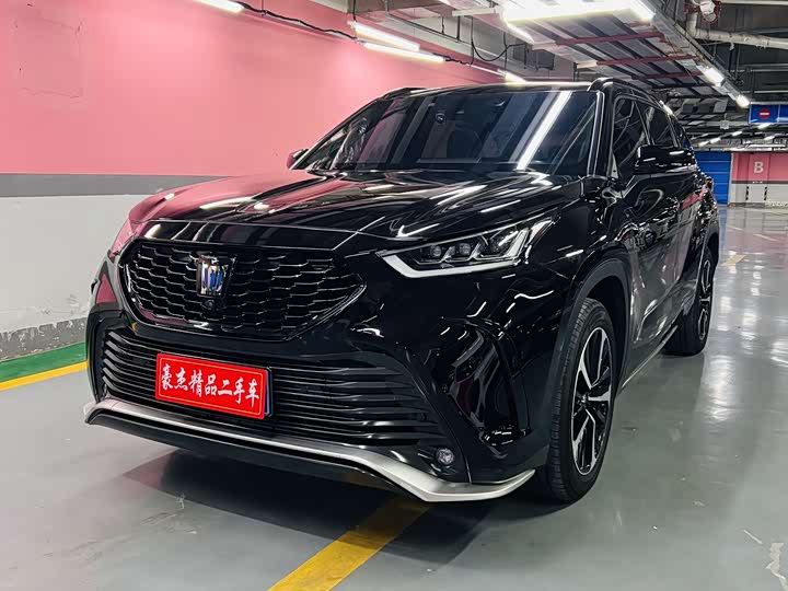 Фото 1 - Toyota Crown Kluger