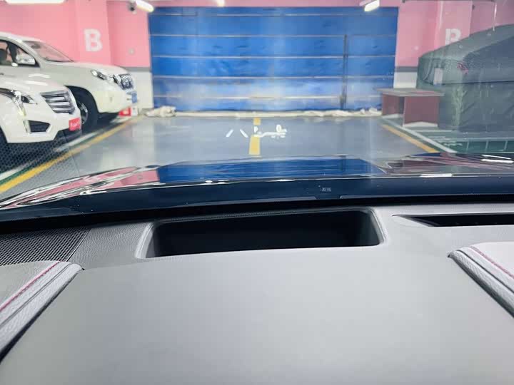 Фото 12 - Toyota Crown Kluger