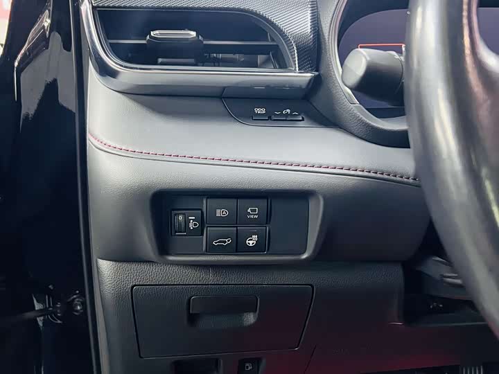 Фото 27 - Toyota Crown Kluger