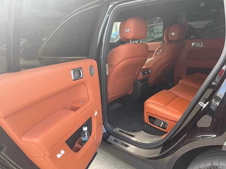 Фото 11 - LiXiang L7