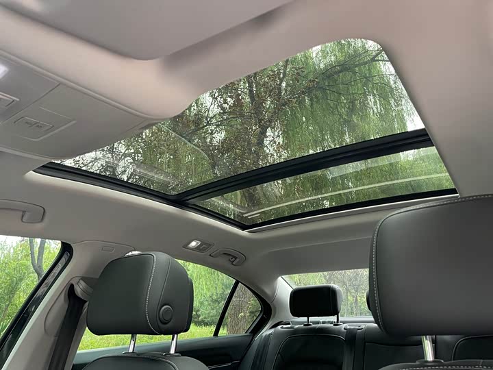 Фото 15 - Volkswagen Magotan