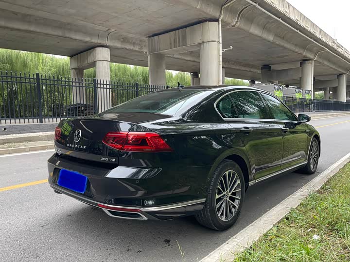 Фото 7 - Volkswagen Magotan