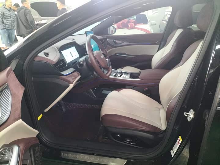 Фото 15 - BYD Seal