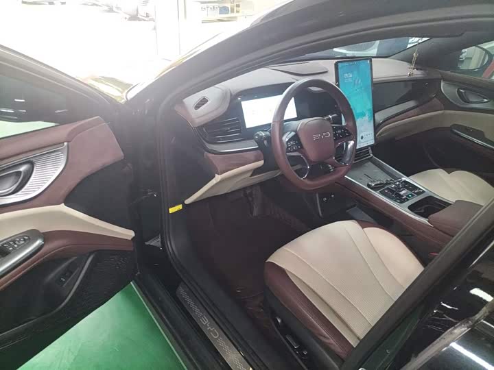 Фото 16 - BYD Seal