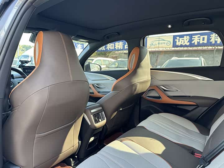 Фото 6 - BYD Song Pro Hybrid