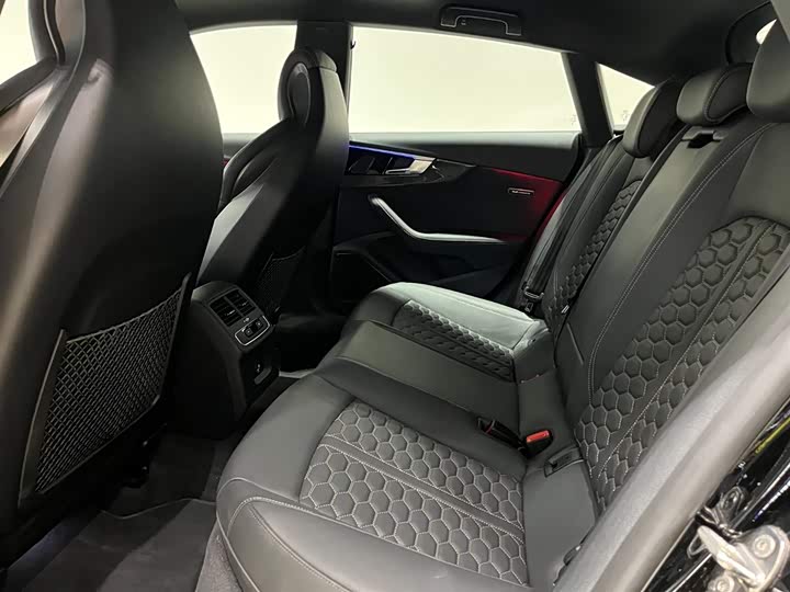 Фото 16 - Audi RS 5