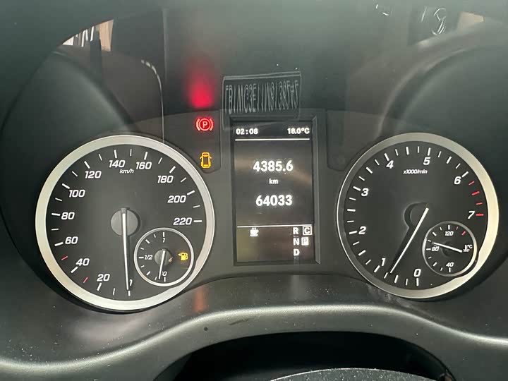 Фото 12 - Mercedes-Benz Vito