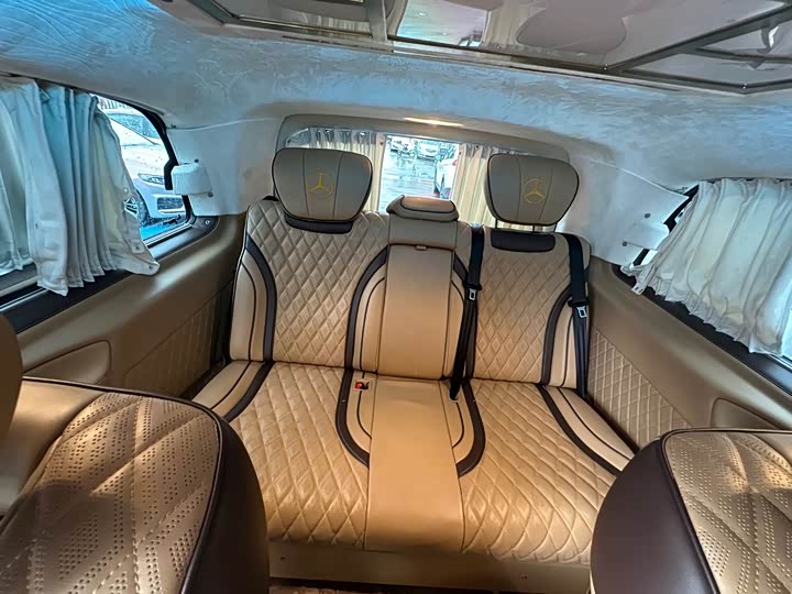 Фото 19 - Mercedes-Benz Vito