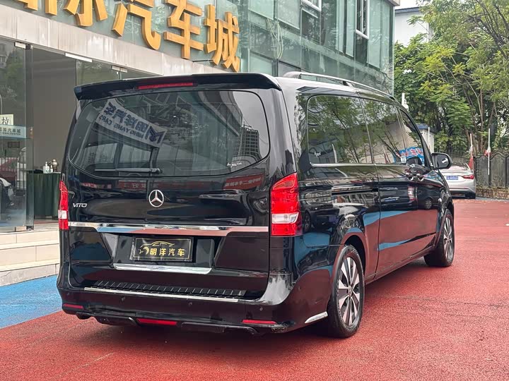 Фото 5 - Mercedes-Benz Vito