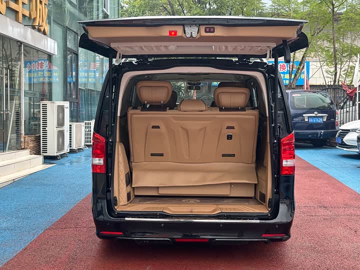 Фото 7 - Mercedes-Benz Vito