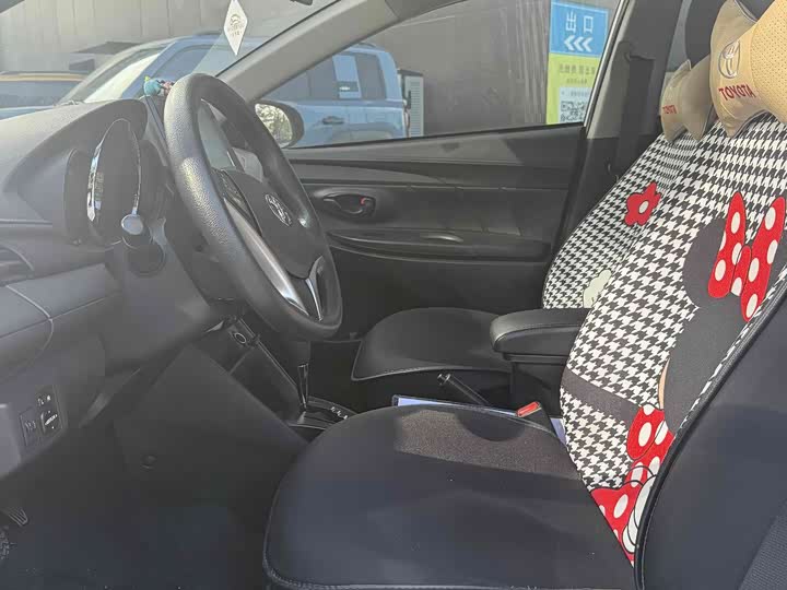 Фото 5 - Toyota Vios FS