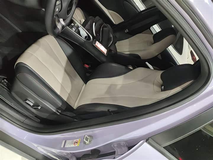 Фото 15 - BYD Dolphin