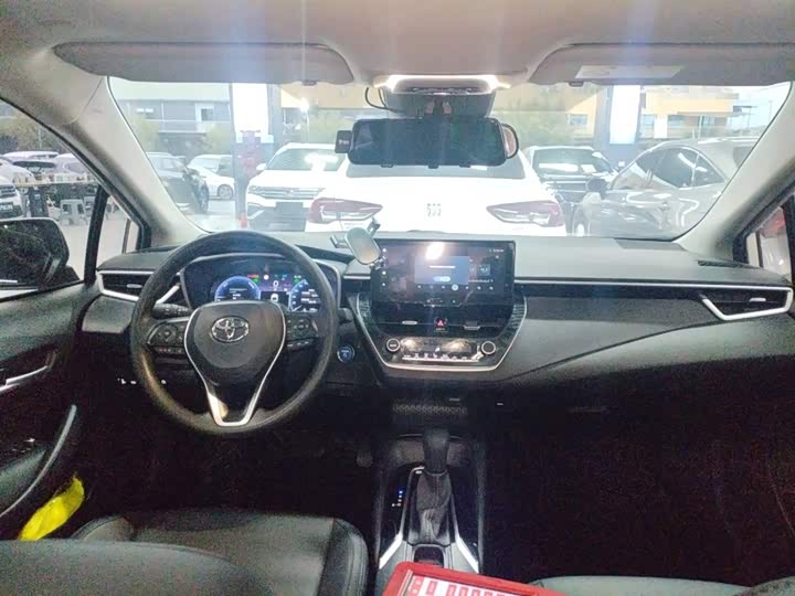 Фото 13 - Toyota Levin