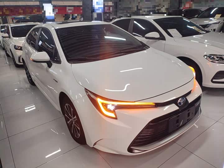 Фото 4 - Toyota Levin