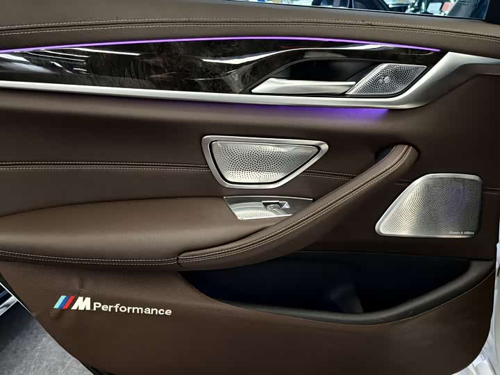 Фото 11 - BMW 5 Series