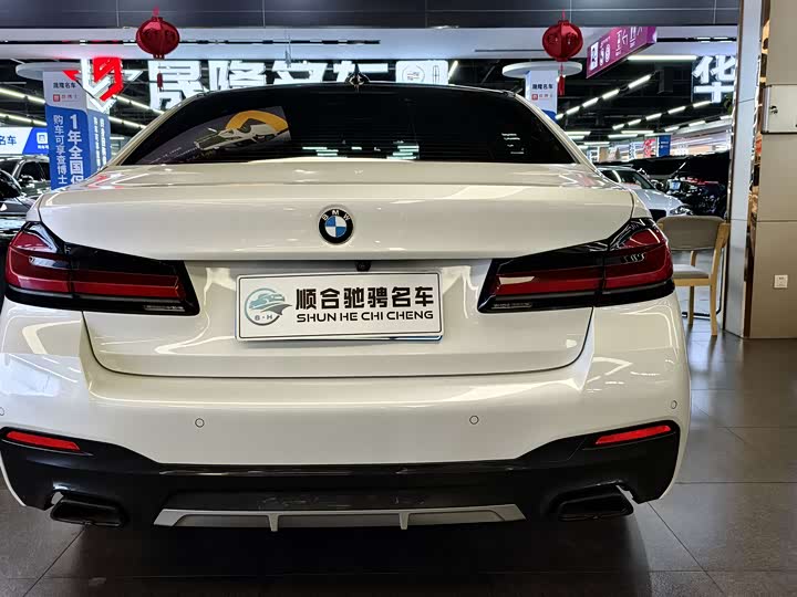 Фото 5 - BMW 5 Series