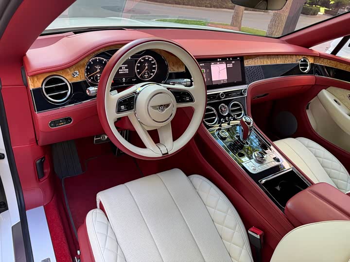 Фото 6 - Bentley Continental GT