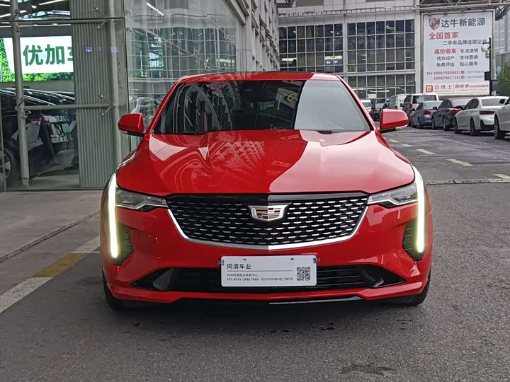 Фото 2 - Cadillac CT4