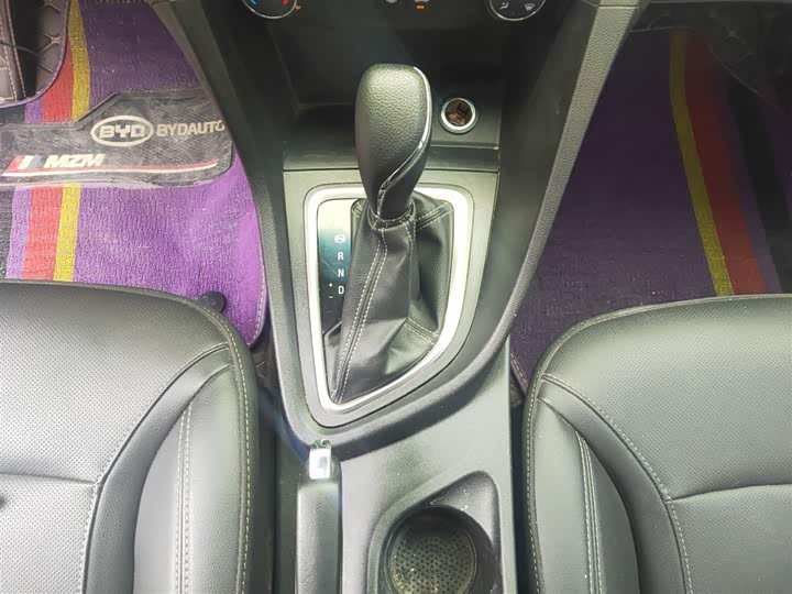 Фото 14 - Buick Excelle GT