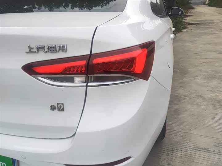 Фото 8 - Buick Excelle GT