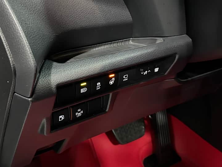 Фото 11 - Toyota Granvia