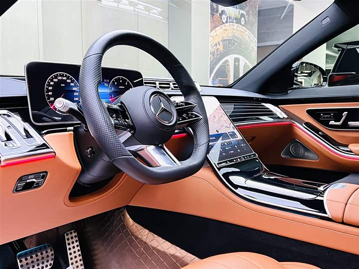 Фото 8 - Mercedes-Benz S-Class