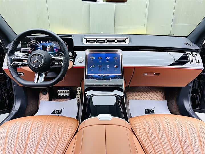 Фото 9 - Mercedes-Benz S-Class