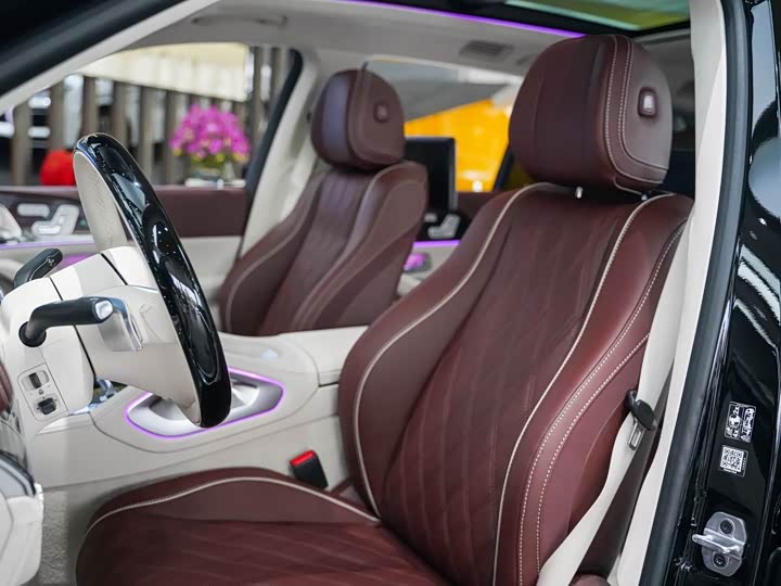 Фото 17 - Mercedes-Benz Maybach GLS