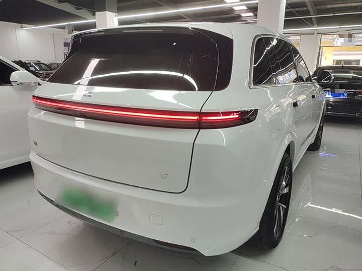 Фото 7 - LiXiang L7