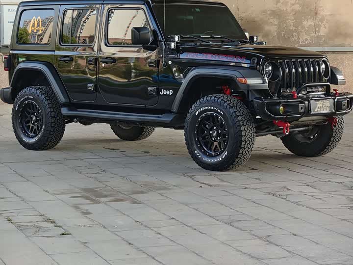 Фото 5 - Jeep Wrangler