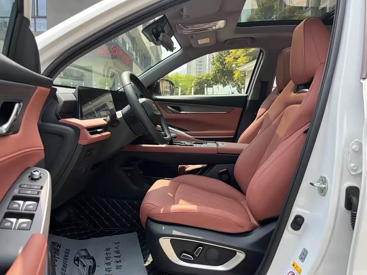 Фото 5 - Changan CS75 Plus