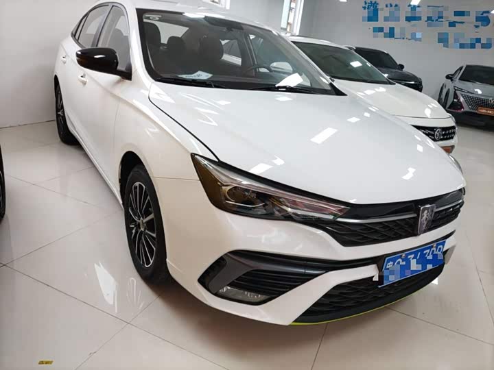 Фото 4 - Roewe i5