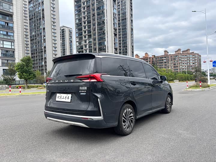 Фото 14 - Maxus G50