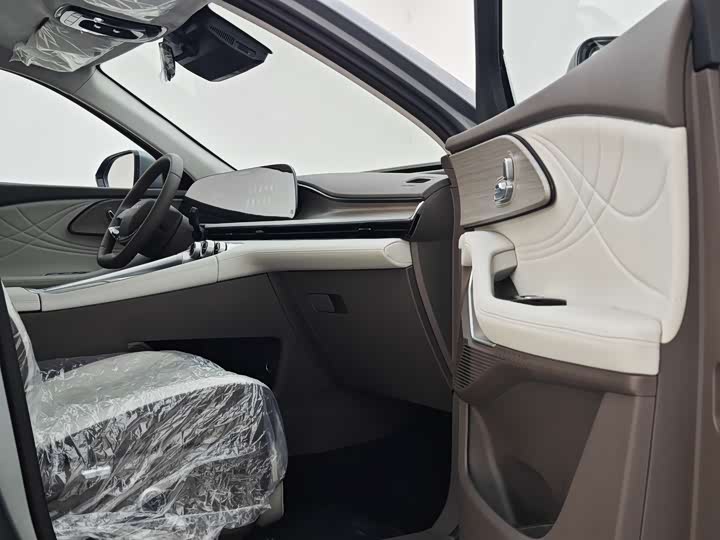 Фото 25 - Exeed RX C-DM Hybrid