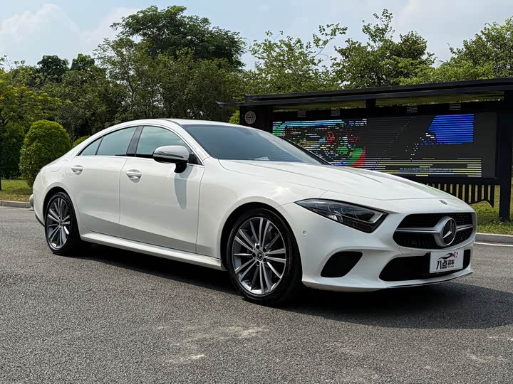 Фото 3 - Mercedes-Benz CLS-Class