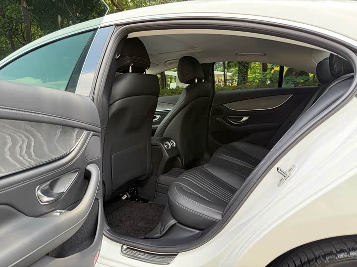 Фото 8 - Mercedes-Benz CLS-Class