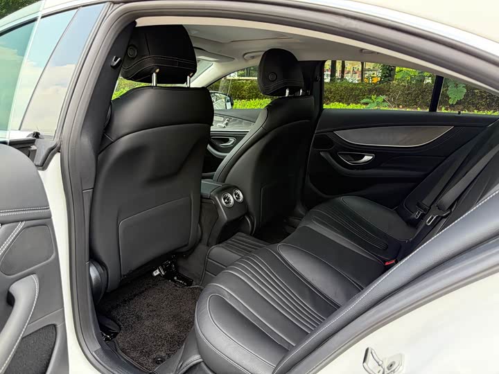 Фото 9 - Mercedes-Benz CLS-Class