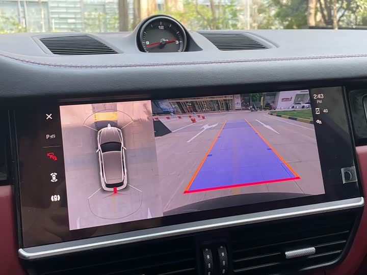 Фото 13 - Porsche Cayenne