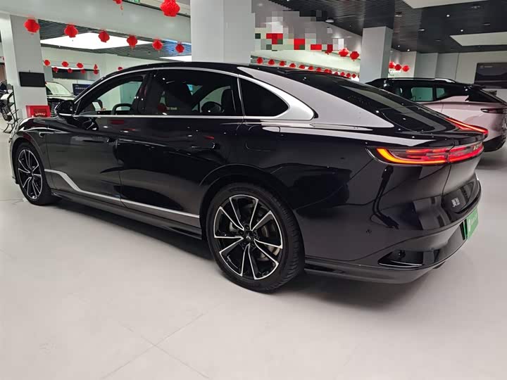 Фото 4 - Voyah Passion