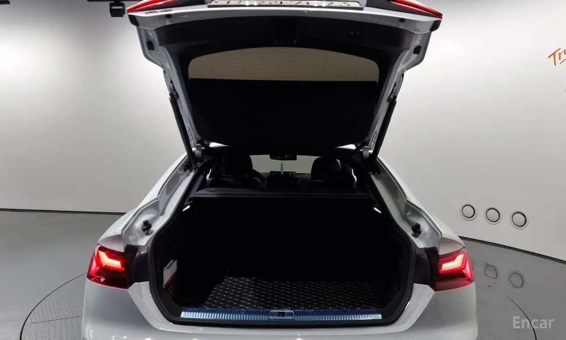 Фото 20 - Audi A5