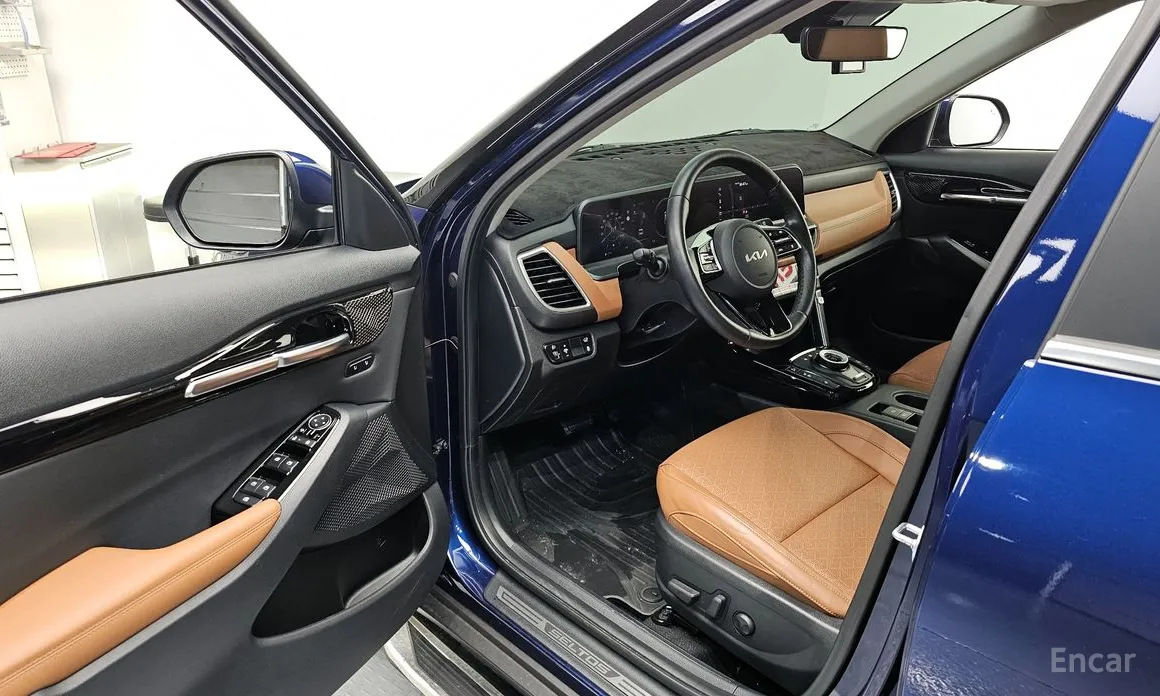 Фото 10 - Kia Seltos