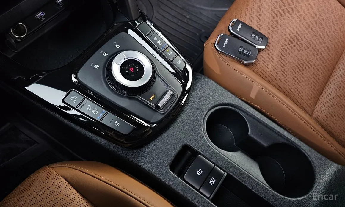 Фото 9 - Kia Seltos