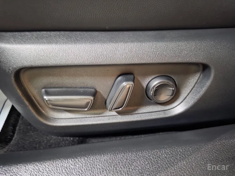 Фото 16 - Toyota Camry