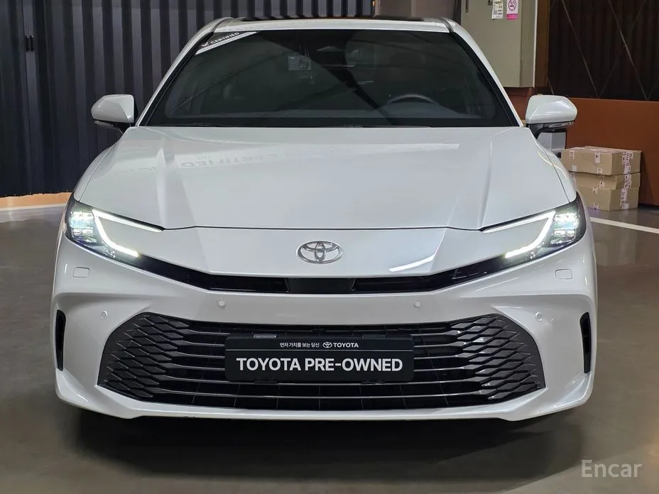 Фото 3 - Toyota Camry