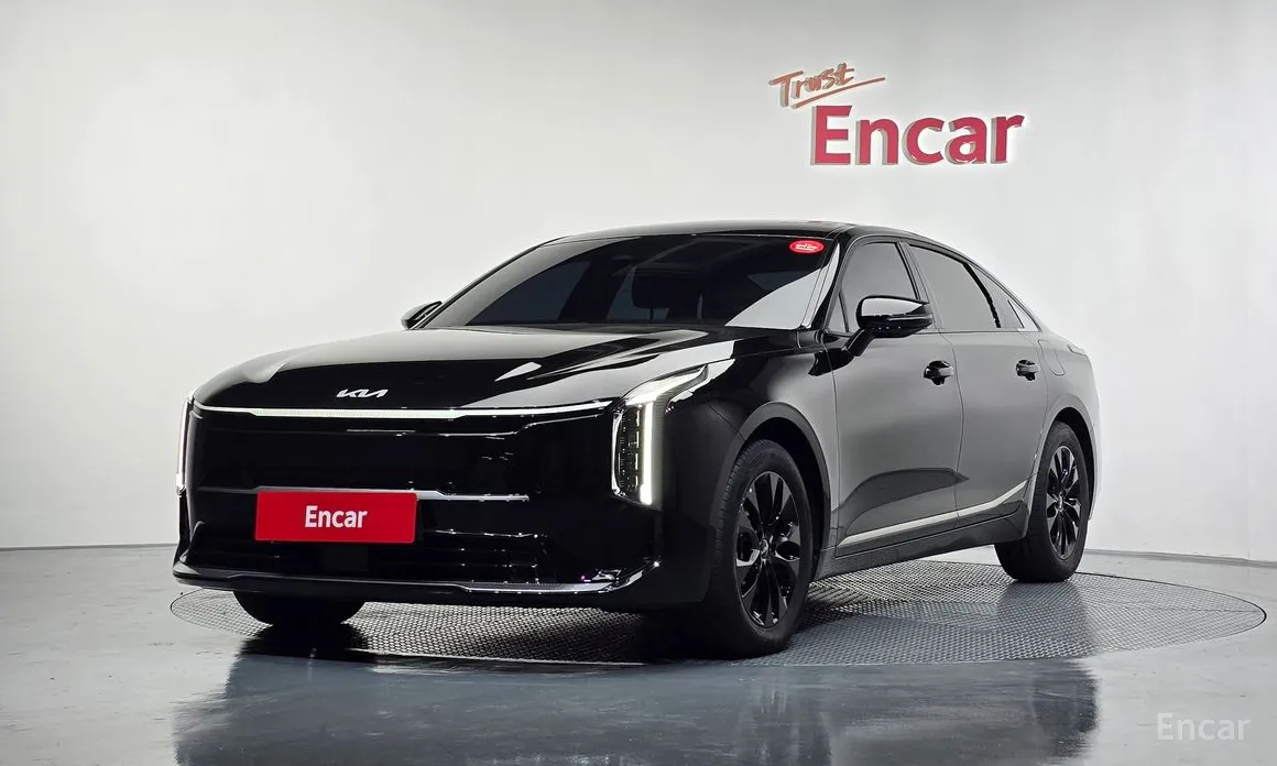 Фото 1 - Kia K8